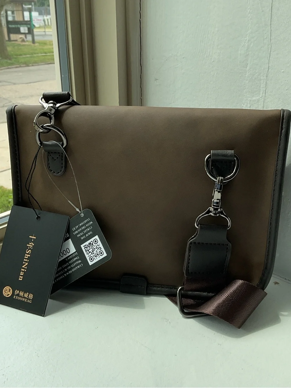 Brown Crossbody Bag with Adjustable Strap
